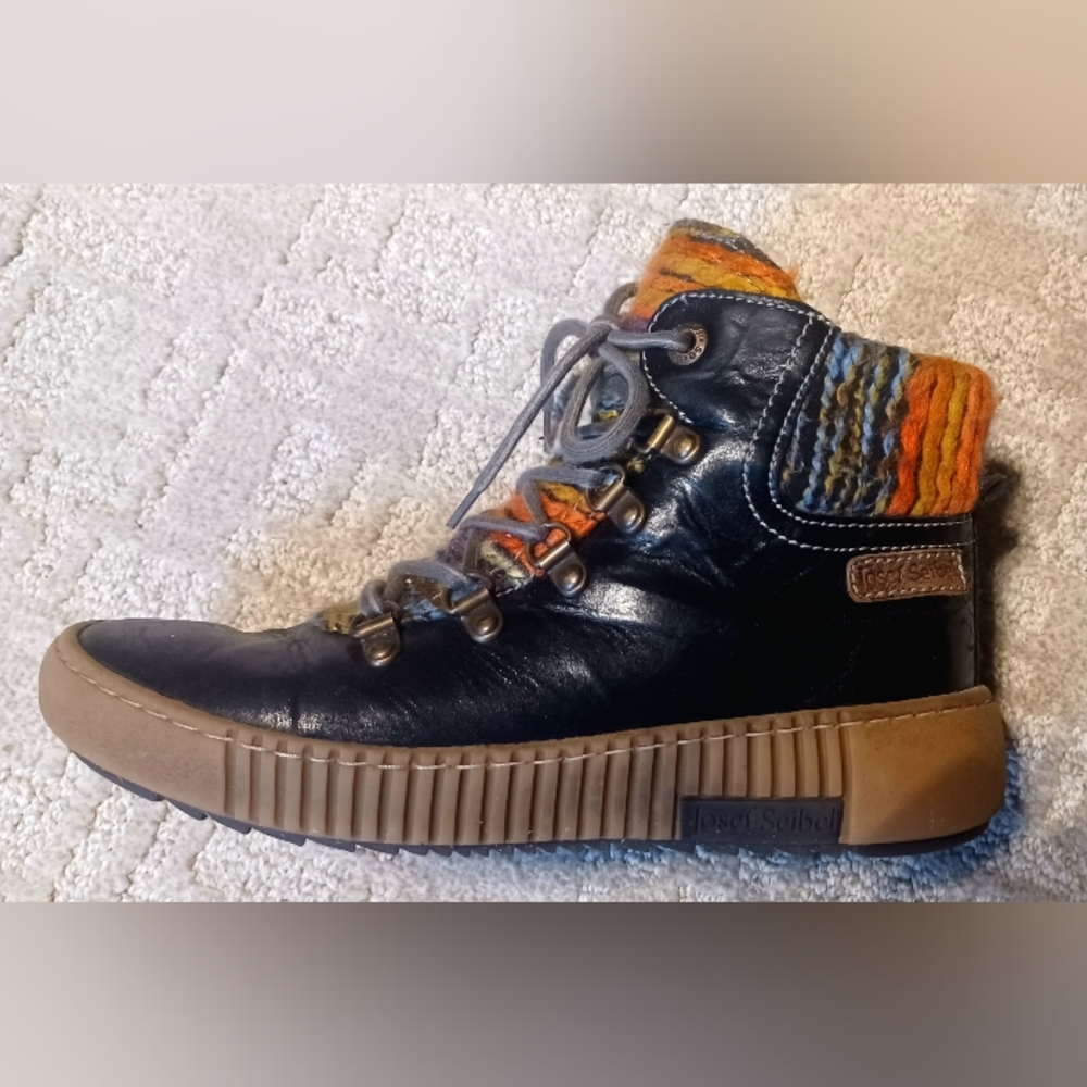Leather and wool sneaker boots